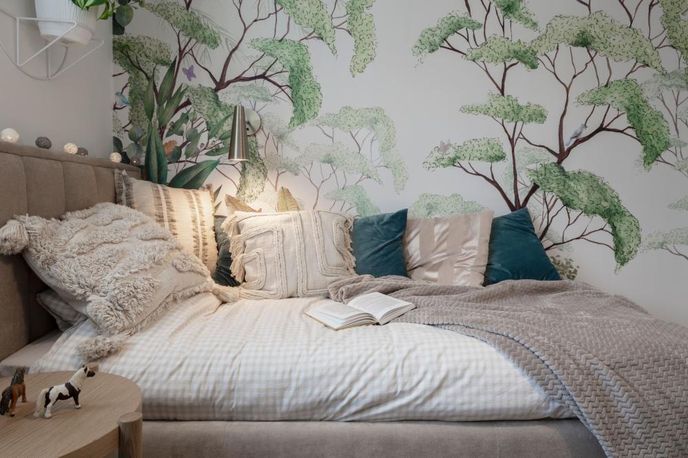 papier peint avec arbres et oiseaux